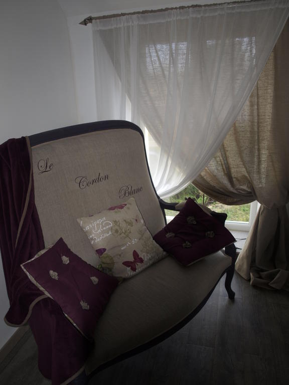 Le Cordon Blanc-Evran Bed and Breakfast Εξωτερικό φωτογραφία